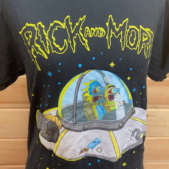 Rick and Morty Spaceship Space T-Shirt Small - Picture 2 of 6